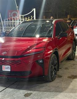 تۆیۆتا كراون سێگنیا